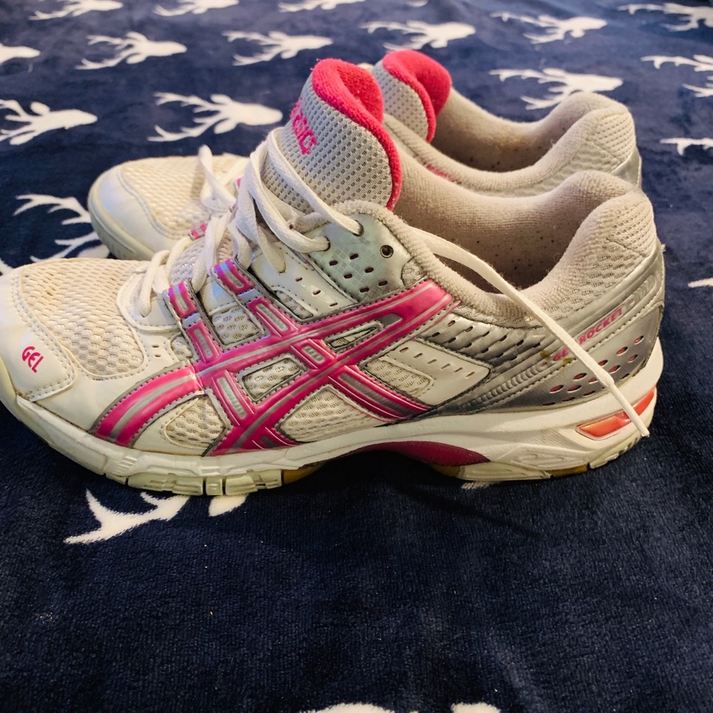 ASICS shoes - Picture 2 of 4